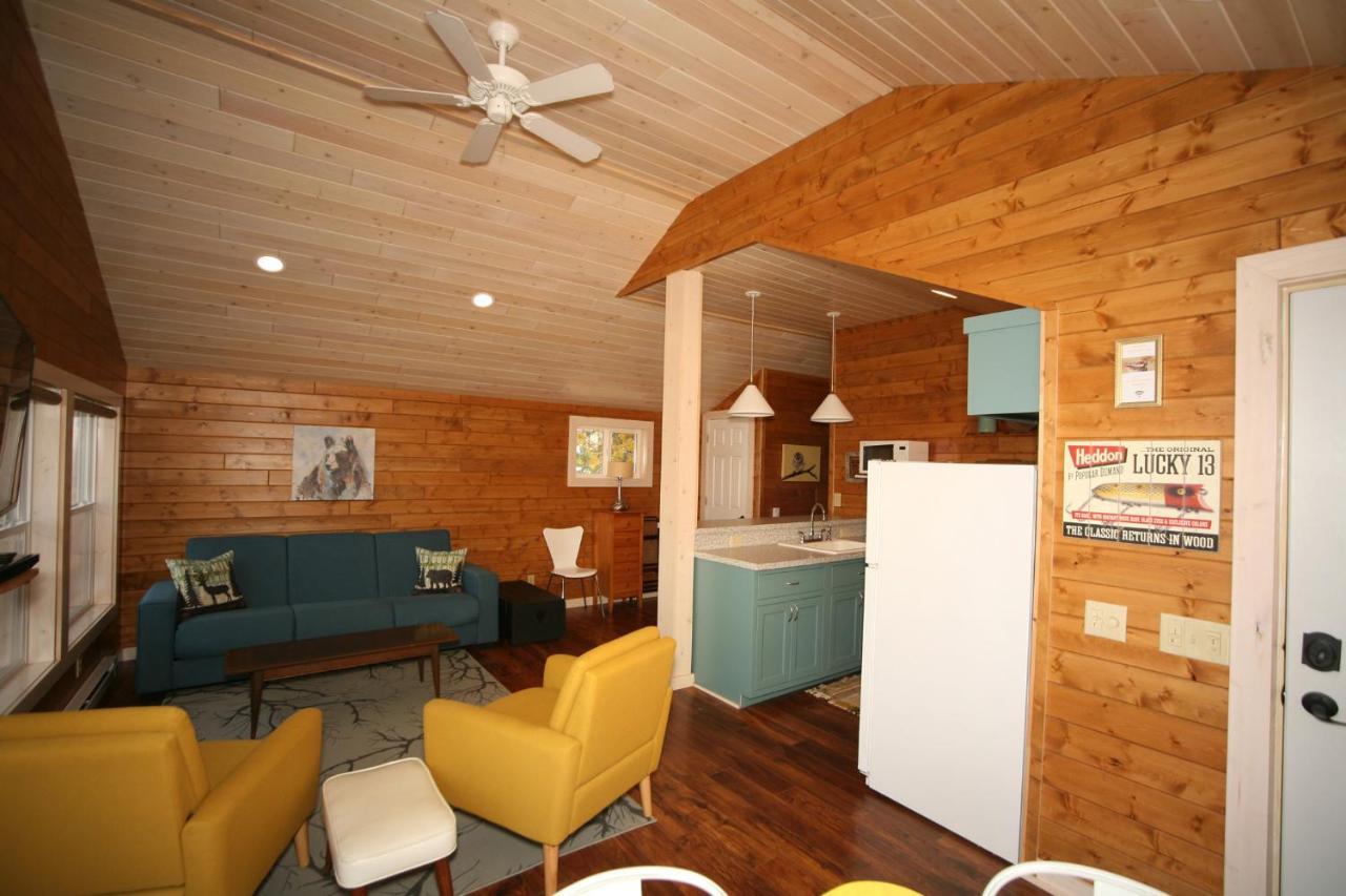 Deerwood Resort - Whippoorwill Cabin Land O'Lakes Dış mekan fotoğraf